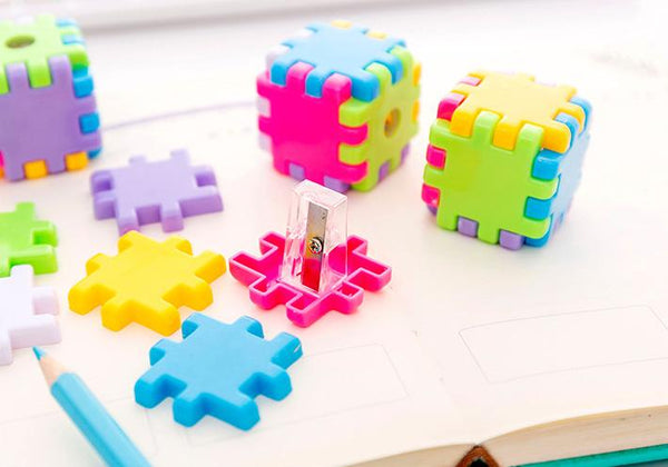 Plastic Magic Cube Color Pencil Sharpeners